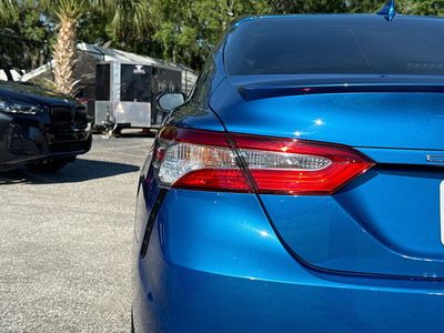 2020 Toyota Camry - Photo 10
