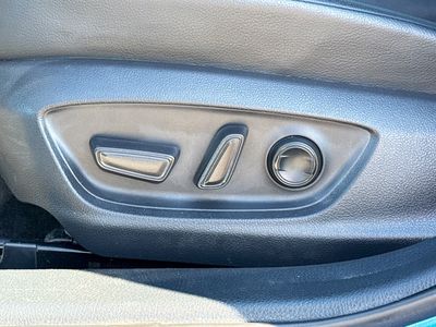 2020 Toyota Camry - Photo 23