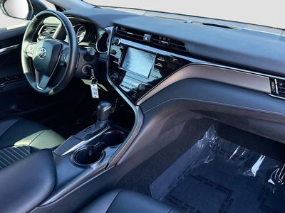 2020 Toyota Camry - Photo 13