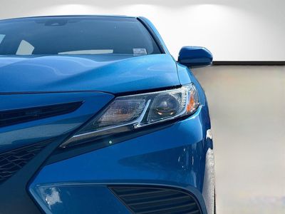 2020 Toyota Camry - Photo 9