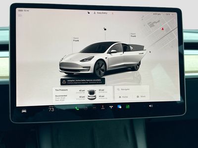 2023 Tesla Model 3 - Photo 37