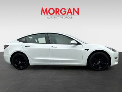 2023 Tesla Model 3 - Photo 2