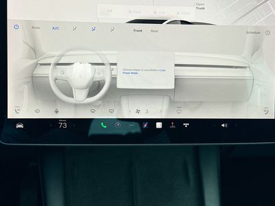 2023 Tesla Model 3 - Photo 34