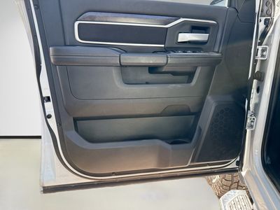2024 Ram 3500 - Photo 23