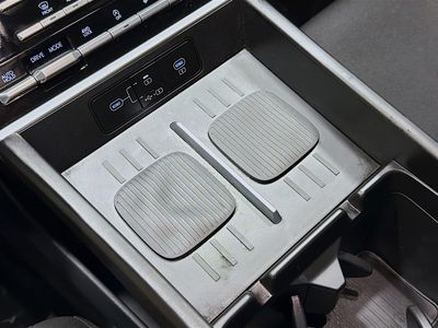 2025 Hyundai Santa Fe - Photo 27
