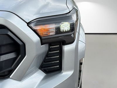 2024 Toyota Tacoma 2WD - Photo 9
