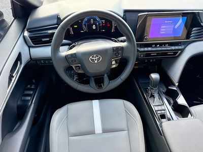 2025 Toyota Camry - Photo 16