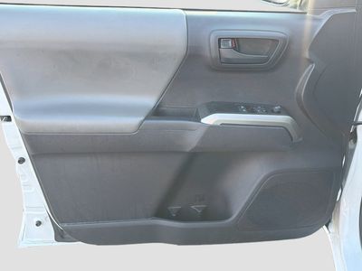 2020 Toyota Tacoma 2WD - Photo 19