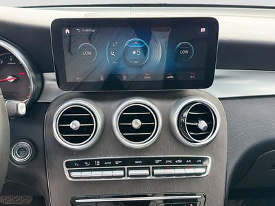 2021 Mercedes-Benz GLC - Photo 32