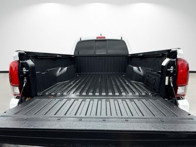 2022 Toyota Tacoma 4WD - Photo 11