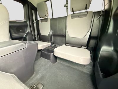 2022 Toyota Tacoma 4WD - Photo 19