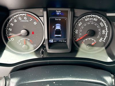 2022 Toyota Tacoma 4WD - Photo 36