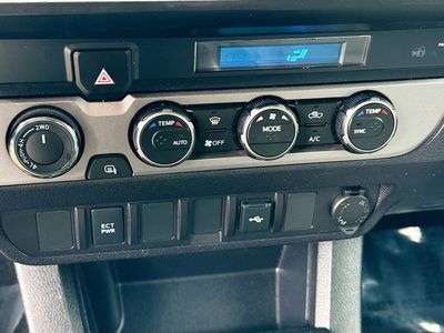 2022 Toyota Tacoma 4WD - Photo 30