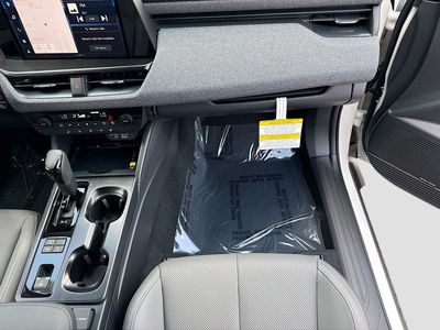 2026 Subaru Outback - Photo 18