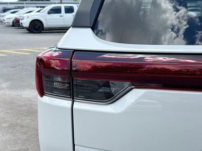 2026 Subaru Outback - Photo 10
