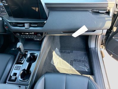 2026 Subaru Outback - Photo 16