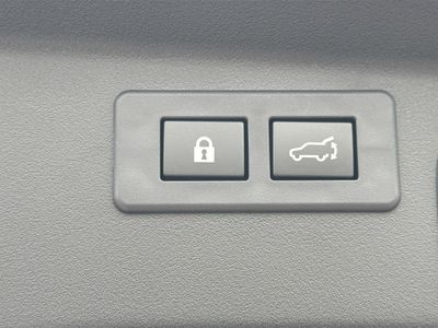 2026 Subaru Outback - Photo 12