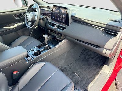 2026 Subaru Outback - Photo 13