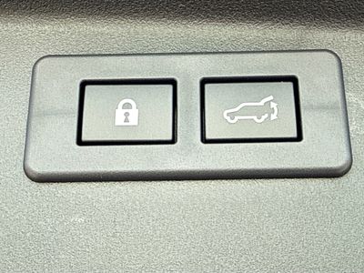 2026 Subaru Outback - Photo 12