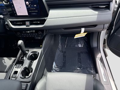2026 Subaru Outback — photo 18 view