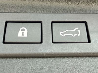 2026 Subaru Outback — photo 13 view