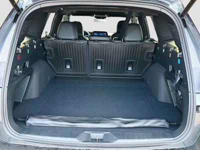 2026 Subaru Outback — photo 11 view