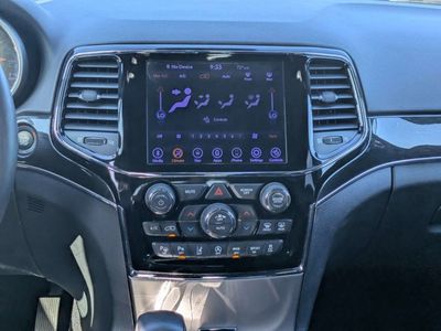 2020 Jeep Grand Cherokee - Photo 19