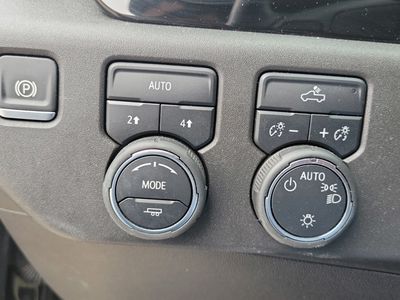2025 Chevrolet Silverado 1500 - Photo 17