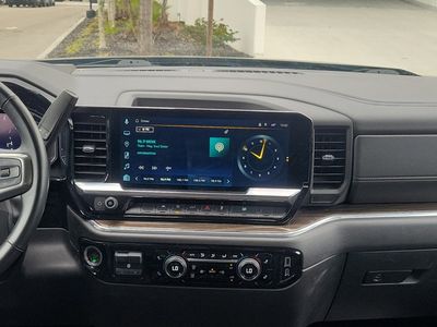 2025 Chevrolet Silverado 1500 - Photo 11