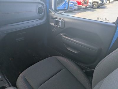 2026 Jeep Wrangler — photo 15 view
