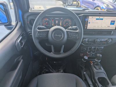 2026 Jeep Wrangler — photo 14 view