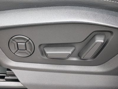 2023 Audi Q8 - Photo 18