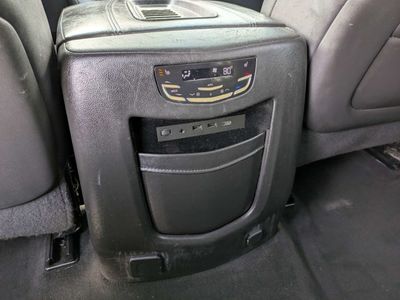2018 Cadillac Escalade - Photo 16