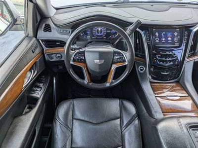 2018 Cadillac Escalade - Photo 18