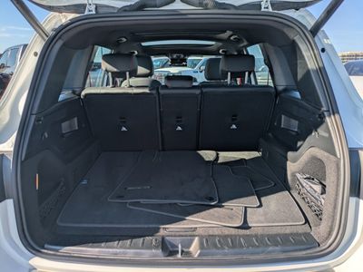 2025 Mercedes-Benz GLB - Photo 11