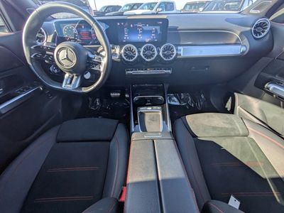2025 Mercedes-Benz GLB - Photo 13
