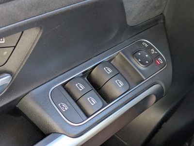 2025 Mercedes-Benz GLB - Photo 21