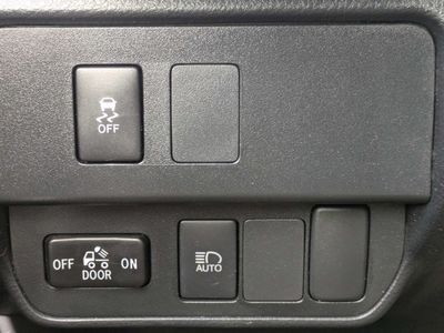 2023 Toyota Tacoma - Photo 23