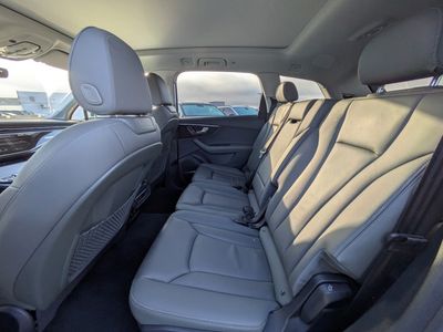2025 Audi Q7 - Photo 12