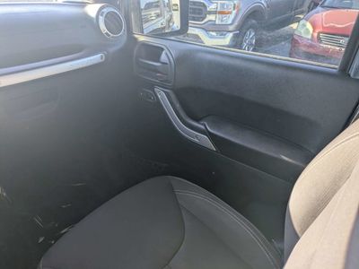 2017 Jeep Wrangler - Photo 16