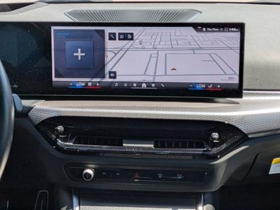 2025 BMW 3 Series - Photo 17