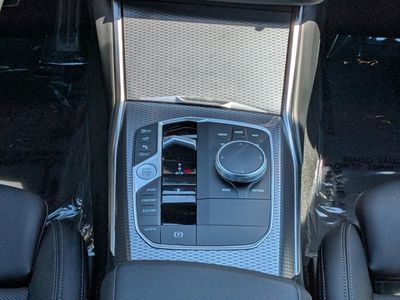 2025 BMW 3 Series - Photo 18
