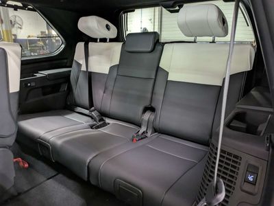 2025 Toyota Sequoia - Photo 15