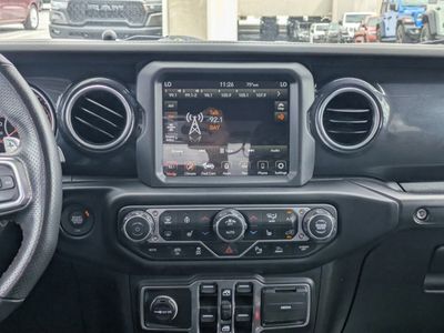 2023 Jeep Wrangler - Photo 16