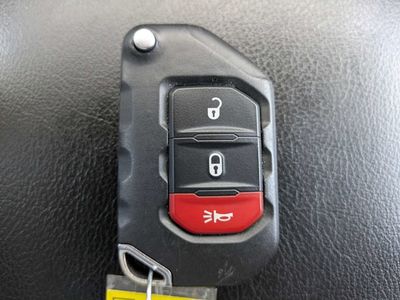 2023 Jeep Wrangler - Photo 31