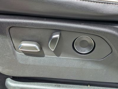2023 Cadillac Escalade - Photo 16