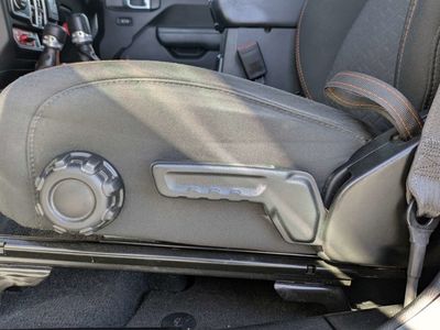 2023 Jeep Gladiator - Photo 20
