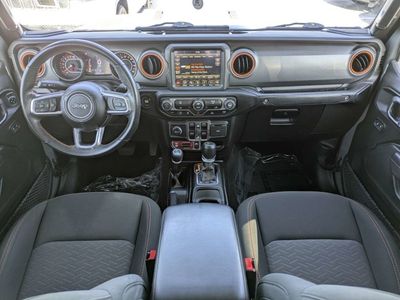 2023 Jeep Gladiator - Photo 15