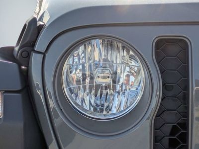 2023 Jeep Gladiator - Photo 9