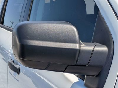 2023 Nissan Titan - Photo 10